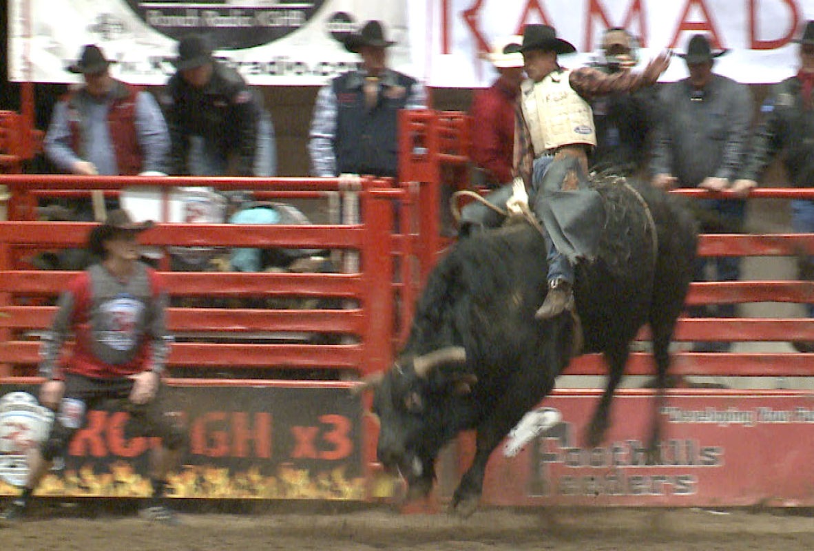 Champion bull rider Dave Samsel, a Waterville, Kansas, native will conduct the K-State Rodeo Club Bull Riding School, February 12-13, at Manhattan.